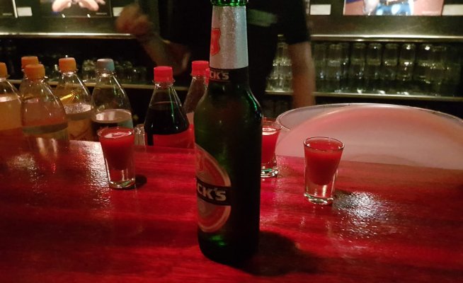 Toms Saloon
